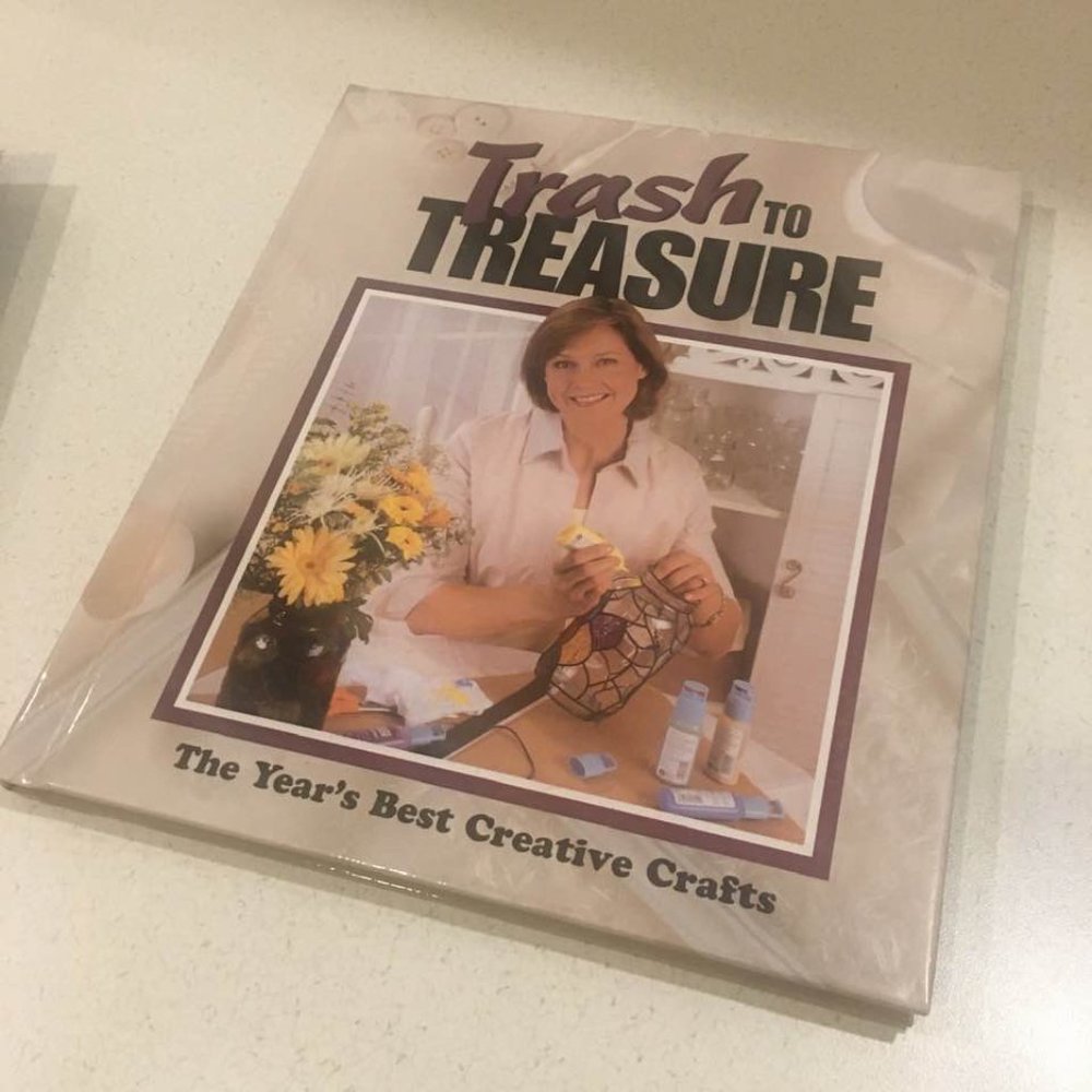 Y2K Trash To Treasure Craft DIY Art Book 3 Volume Lot  Copyright 2001 - 2003 - Picture 15 of 16